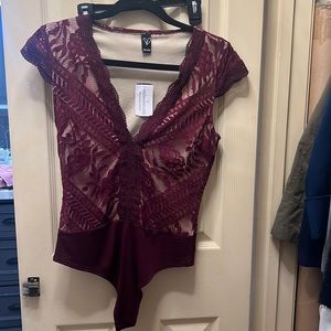 Lace bodycon thong top